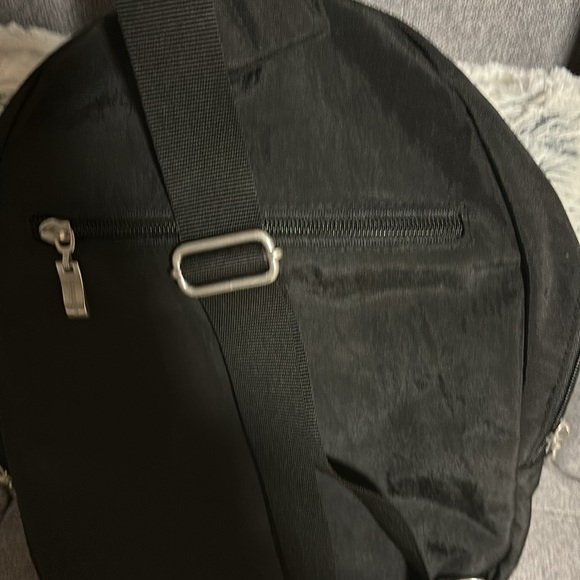 Baggallini Crossbody Sling bag - Picture 7 of 13